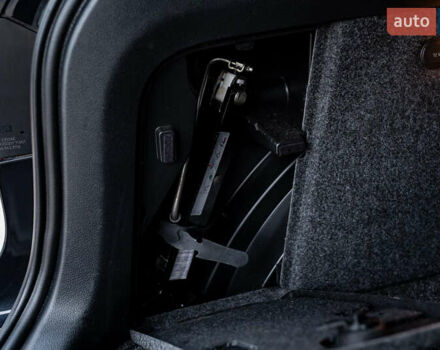 Черный Фольксваген Тигуан, объемом двигателя 1.98 л и пробегом 119 тыс. км за 14550 $, фото 60 на Automoto.ua