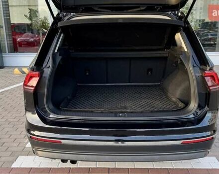 Черный Фольксваген Тигуан, объемом двигателя 1.98 л и пробегом 112 тыс. км за 24800 $, фото 14 на Automoto.ua