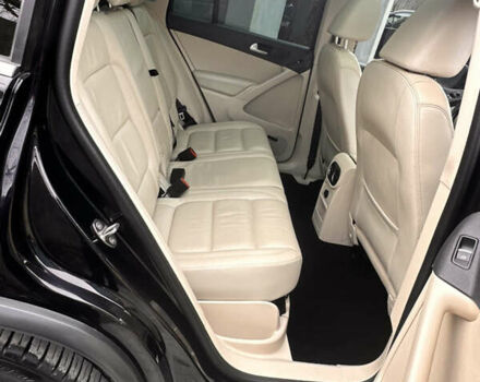 Черный Фольксваген Тигуан, объемом двигателя 1.98 л и пробегом 146 тыс. км за 14900 $, фото 29 на Automoto.ua