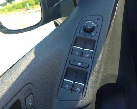 Черный Фольксваген Тигуан, объемом двигателя 2 л и пробегом 70 тыс. км за 9000 $, фото 9 на Automoto.ua