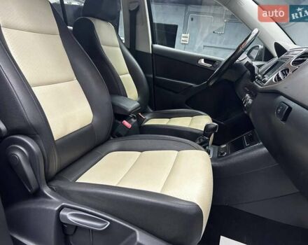 Черный Фольксваген Тигуан, объемом двигателя 2 л и пробегом 133 тыс. км за 14400 $, фото 14 на Automoto.ua