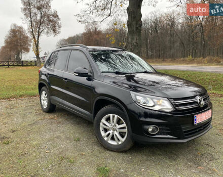 Чорний Фольксваген Тігуан, об'ємом двигуна 1.98 л та пробігом 124 тис. км за 13600 $, фото 9 на Automoto.ua