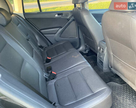 Чорний Фольксваген Тігуан, об'ємом двигуна 1.98 л та пробігом 124 тис. км за 13600 $, фото 34 на Automoto.ua