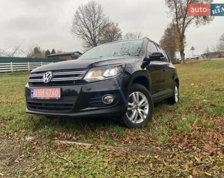 Чорний Фольксваген Тігуан, об'ємом двигуна 1.98 л та пробігом 124 тис. км за 13600 $, фото 2 на Automoto.ua