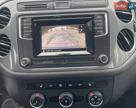 Черный Фольксваген Тигуан, объемом двигателя 1.98 л и пробегом 195 тыс. км за 12250 $, фото 23 на Automoto.ua