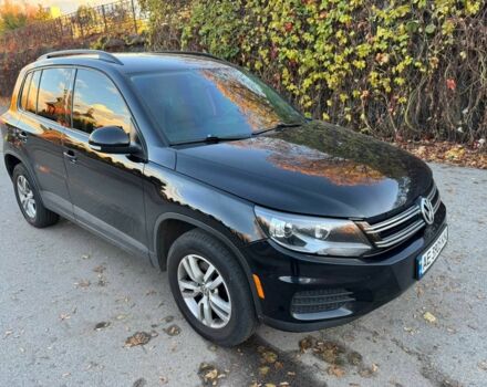 Черный Фольксваген Тигуан, объемом двигателя 2 л и пробегом 162 тыс. км за 12500 $, фото 1 на Automoto.ua
