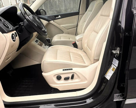 Черный Фольксваген Тигуан, объемом двигателя 1.98 л и пробегом 146 тыс. км за 14900 $, фото 17 на Automoto.ua