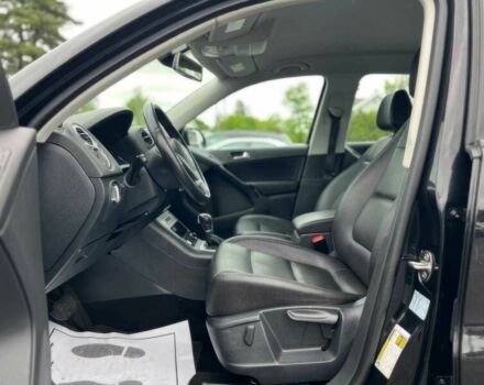 Чорний Фольксваген Тігуан, об'ємом двигуна 2 л та пробігом 70 тис. км за 2800 $, фото 8 на Automoto.ua