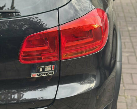 Чорний Фольксваген Тігуан, об'ємом двигуна 2 л та пробігом 207 тис. км за 14200 $, фото 9 на Automoto.ua