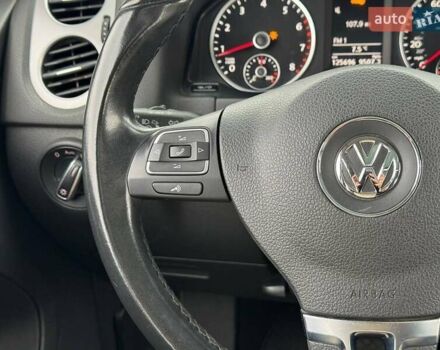 Чорний Фольксваген Тігуан, об'ємом двигуна 1.98 л та пробігом 125 тис. км за 13500 $, фото 31 на Automoto.ua