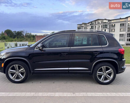 Чорний Фольксваген Тігуан, об'ємом двигуна 2 л та пробігом 117 тис. км за 15800 $, фото 2 на Automoto.ua