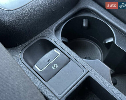 Черный Фольксваген Тигуан, объемом двигателя 2 л и пробегом 100 тыс. км за 14200 $, фото 67 на Automoto.ua