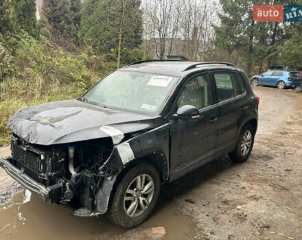 Черный Фольксваген Тигуан, объемом двигателя 1.98 л и пробегом 198 тыс. км за 8800 $, фото 3 на Automoto.ua