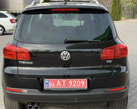 Черный Фольксваген Тигуан, объемом двигателя 2 л и пробегом 104 тыс. км за 14900 $, фото 5 на Automoto.ua