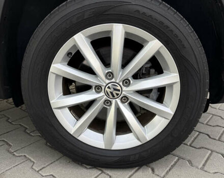 Черный Фольксваген Тигуан, объемом двигателя 2 л и пробегом 104 тыс. км за 14900 $, фото 24 на Automoto.ua