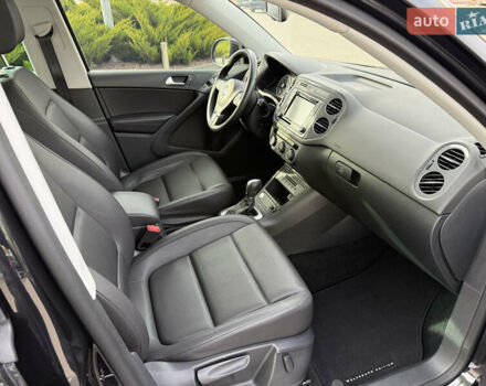 Чорний Фольксваген Тігуан, об'ємом двигуна 2 л та пробігом 104 тис. км за 15500 $, фото 11 на Automoto.ua