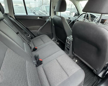 Черный Фольксваген Тигуан, объемом двигателя 2 л и пробегом 140 тыс. км за 13700 $, фото 28 на Automoto.ua