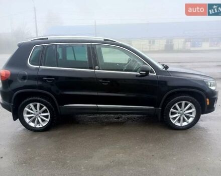Черный Фольксваген Тигуан, объемом двигателя 1.98 л и пробегом 120 тыс. км за 14700 $, фото 2 на Automoto.ua