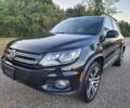 Черный Фольксваген Тигуан, объемом двигателя 2 л и пробегом 49 тыс. км за 10700 $, фото 1 на Automoto.ua