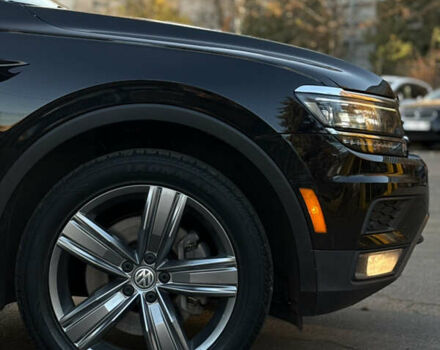 Черный Фольксваген Тигуан, объемом двигателя 1.98 л и пробегом 145 тыс. км за 19200 $, фото 34 на Automoto.ua