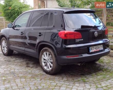 Черный Фольксваген Тигуан, объемом двигателя 2 л и пробегом 35 тыс. км за 19000 $, фото 2 на Automoto.ua