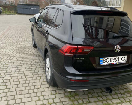 Черный Фольксваген Тигуан, объемом двигателя 1.98 л и пробегом 199 тыс. км за 15850 $, фото 3 на Automoto.ua