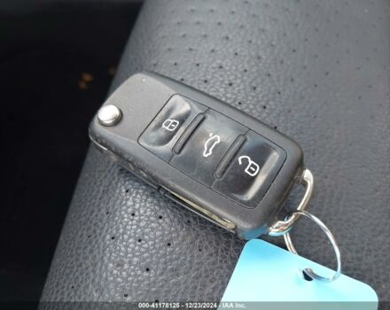 Черный Фольксваген Тигуан, объемом двигателя 2 л и пробегом 157 тыс. км за 8600 $, фото 8 на Automoto.ua