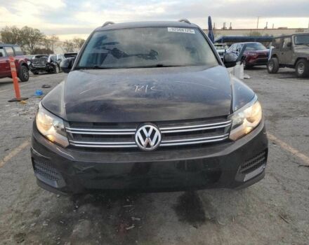 Черный Фольксваген Тигуан, объемом двигателя 2 л и пробегом 142 тыс. км за 2500 $, фото 4 на Automoto.ua