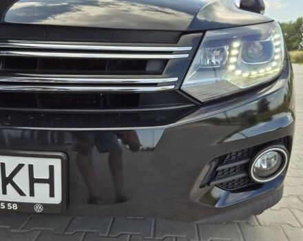 Чорний Фольксваген Тігуан, об'ємом двигуна 1.98 л та пробігом 117 тис. км за 17890 $, фото 4 на Automoto.ua