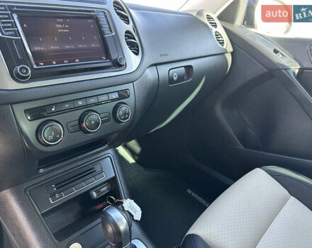 Черный Фольксваген Тигуан, объемом двигателя 2 л и пробегом 100 тыс. км за 13950 $, фото 17 на Automoto.ua