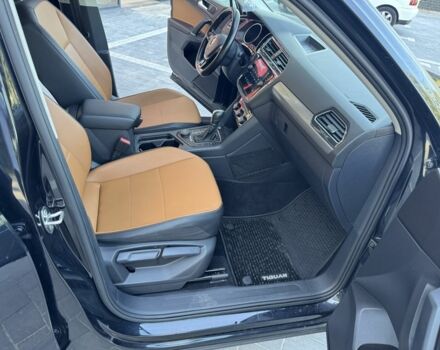 Черный Фольксваген Тигуан, объемом двигателя 2 л и пробегом 173 тыс. км за 16400 $, фото 12 на Automoto.ua