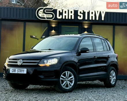 Черный Фольксваген Тигуан, объемом двигателя 2 л и пробегом 185 тыс. км за 13999 $, фото 1 на Automoto.ua