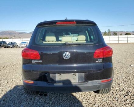 Черный Фольксваген Тигуан, объемом двигателя 2 л и пробегом 80 тыс. км за 2000 $, фото 5 на Automoto.ua