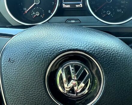 Черный Фольксваген Тигуан, объемом двигателя 2 л и пробегом 176 тыс. км за 17000 $, фото 9 на Automoto.ua