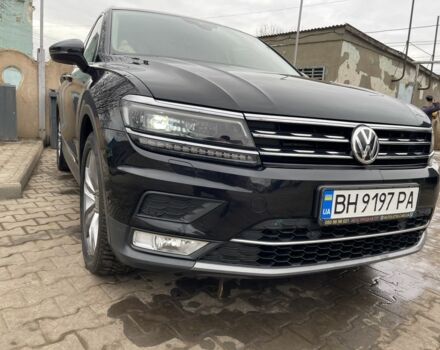 Черный Фольксваген Тигуан, объемом двигателя 2 л и пробегом 225 тыс. км за 24000 $, фото 14 на Automoto.ua