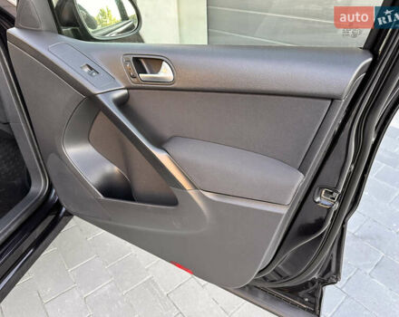 Черный Фольксваген Тигуан, объемом двигателя 1.98 л и пробегом 102 тыс. км за 13900 $, фото 15 на Automoto.ua