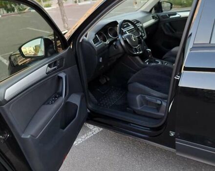 Черный Фольксваген Тигуан, объемом двигателя 1.98 л и пробегом 177 тыс. км за 20500 $, фото 27 на Automoto.ua