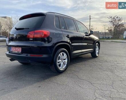 Черный Фольксваген Тигуан, объемом двигателя 2 л и пробегом 188 тыс. км за 14500 $, фото 6 на Automoto.ua