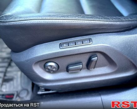 Черный Фольксваген Тигуан, объемом двигателя 2 л и пробегом 124 тыс. км за 16000 $, фото 6 на Automoto.ua