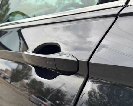 Черный Фольксваген Тигуан, объемом двигателя 2 л и пробегом 143 тыс. км за 18690 $, фото 11 на Automoto.ua