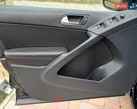 Чорний Фольксваген Тігуан, об'ємом двигуна 1.98 л та пробігом 143 тис. км за 12999 $, фото 9 на Automoto.ua