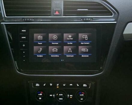 Черный Фольксваген Тигуан, объемом двигателя 1.98 л и пробегом 130 тыс. км за 24499 $, фото 22 на Automoto.ua