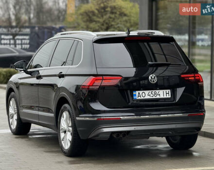 Черный Фольксваген Тигуан, объемом двигателя 2 л и пробегом 209 тыс. км за 23800 $, фото 7 на Automoto.ua