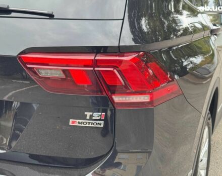 Черный Фольксваген Тигуан, объемом двигателя 2 л и пробегом 143 тыс. км за 18690 $, фото 9 на Automoto.ua