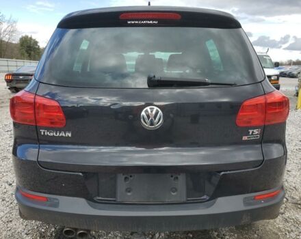 Черный Фольксваген Тигуан, объемом двигателя 2 л и пробегом 241 тыс. км за 8200 $, фото 4 на Automoto.ua