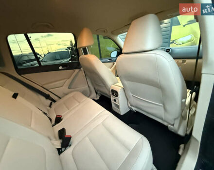 Черный Фольксваген Тигуан, объемом двигателя 2 л и пробегом 185 тыс. км за 13999 $, фото 32 на Automoto.ua