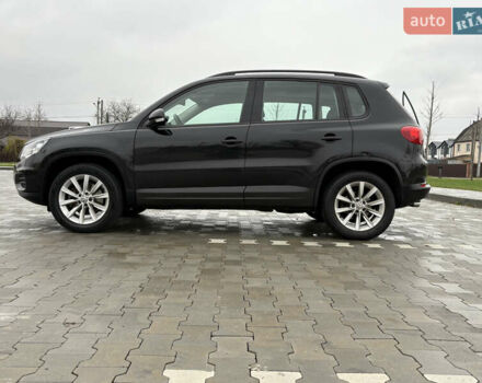 Черный Фольксваген Тигуан, объемом двигателя 2 л и пробегом 95 тыс. км за 14499 $, фото 8 на Automoto.ua