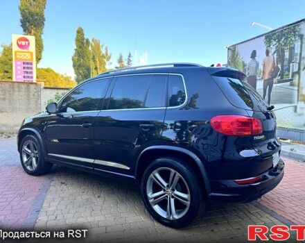 Черный Фольксваген Тигуан, объемом двигателя 2 л и пробегом 124 тыс. км за 16000 $, фото 10 на Automoto.ua
