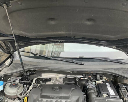 Черный Фольксваген Тигуан, объемом двигателя 1.98 л и пробегом 199 тыс. км за 15850 $, фото 23 на Automoto.ua