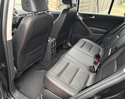 Черный Фольксваген Тигуан, объемом двигателя 2 л и пробегом 143 тыс. км за 12999 $, фото 12 на Automoto.ua